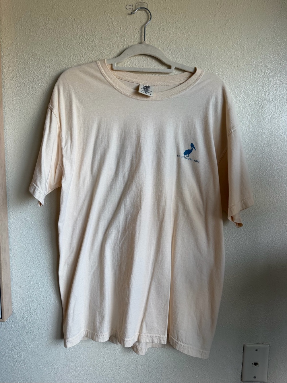 Men's Short-Sleeve Cream Logo Tee